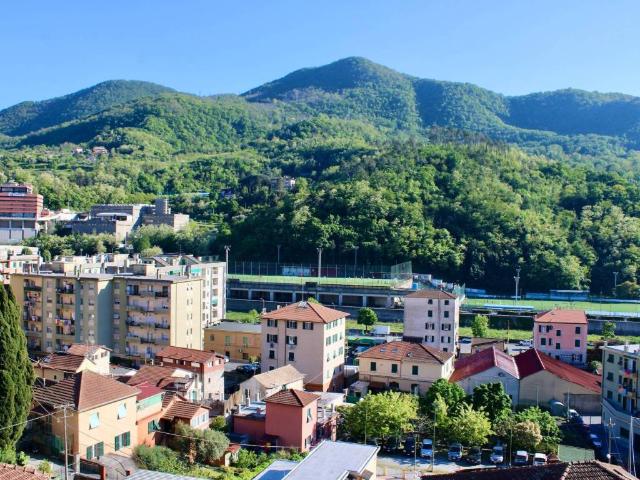 Appartamento in vendita a Genova GE