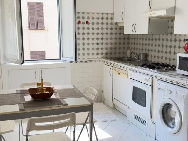 Appartamento in vendita a Genova GE