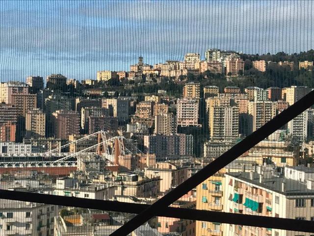 Appartamento in vendita a Genova GE