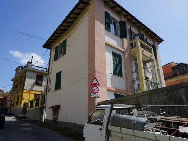 Appartamento in vendita a Genova GE