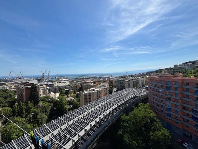 Appartamento in vendita a Genova GE
