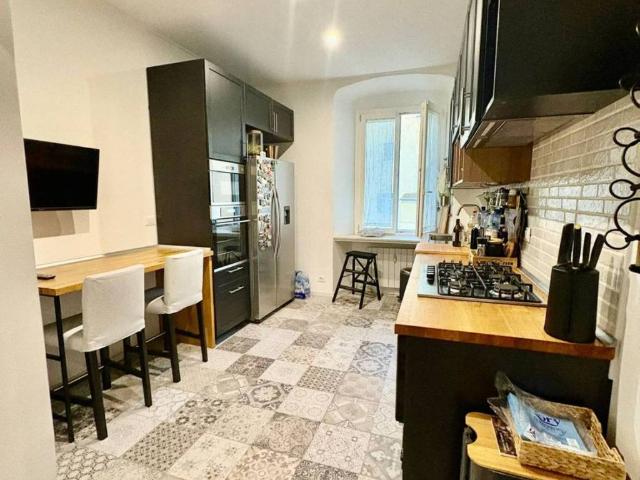 Appartamento in vendita a Genova GE