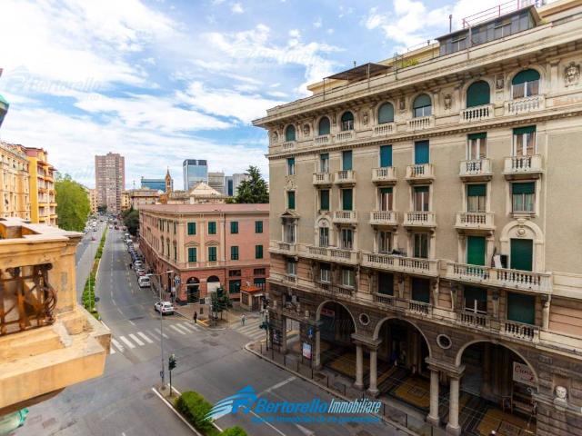 Appartamento in vendita a Genova GE