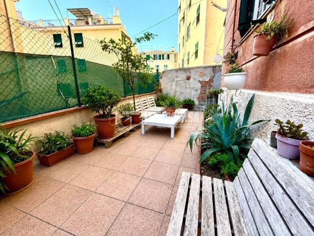 Appartamento in vendita a Genova GE