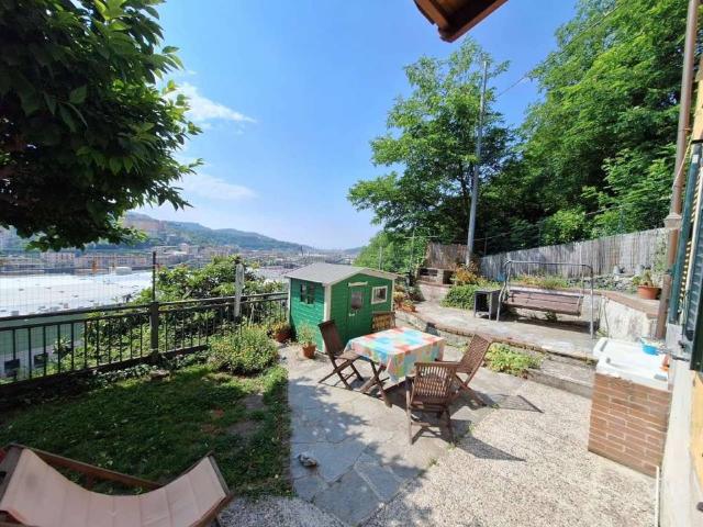 Appartamento in vendita a Genova GE