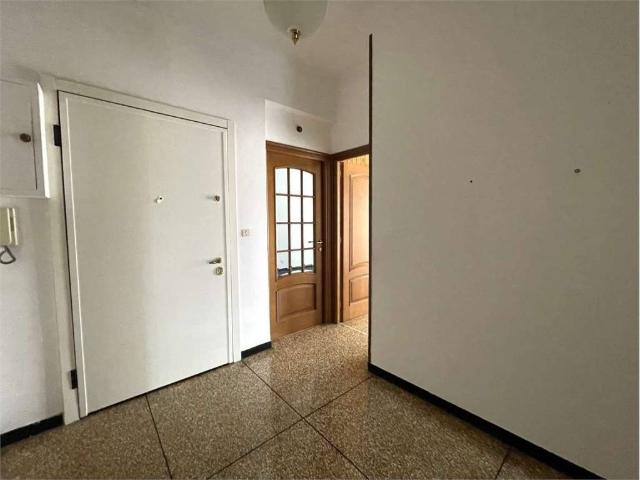 Appartamento in vendita a Genova GE