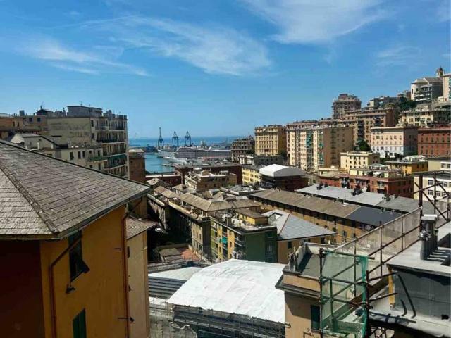 Appartamento in vendita a Genova GE