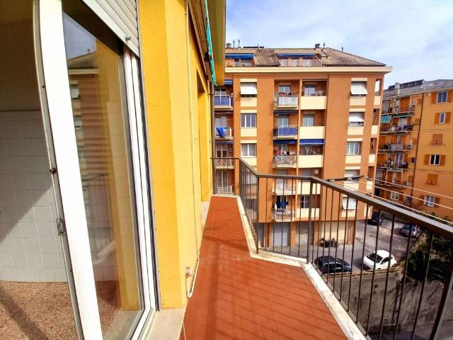 Appartamento in vendita a Genova GE