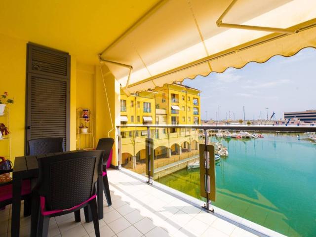Appartamento in vendita a Genova GE