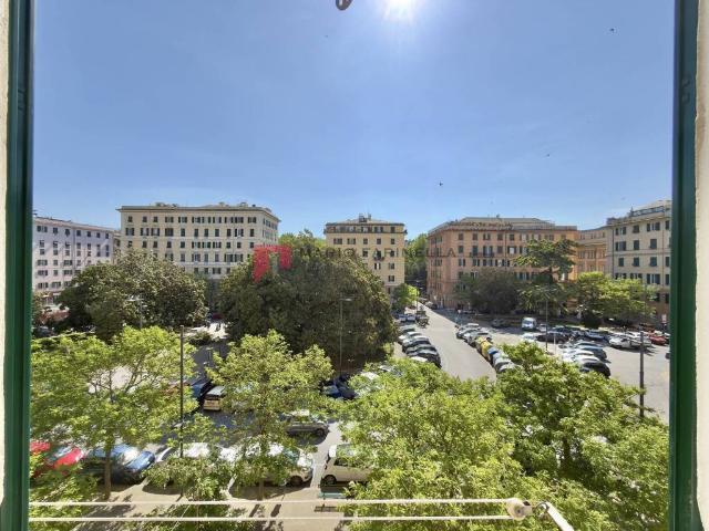 Appartamento in vendita a Genova GE