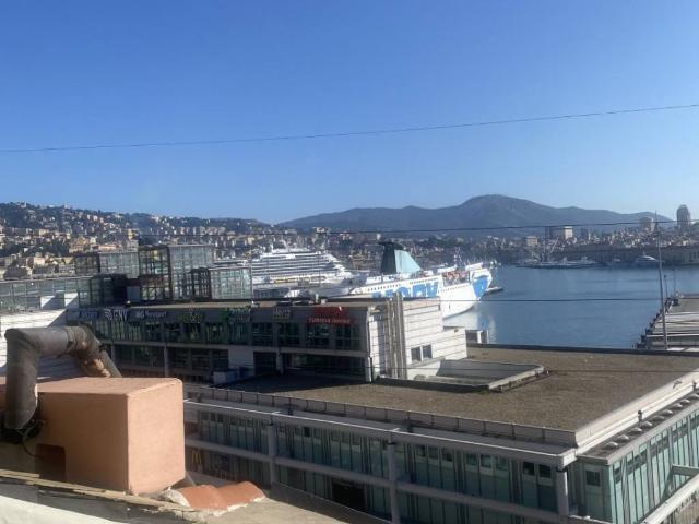 Appartamento in vendita a Genova GE