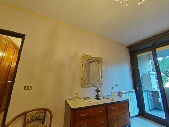Appartamento in vendita a Genova GE