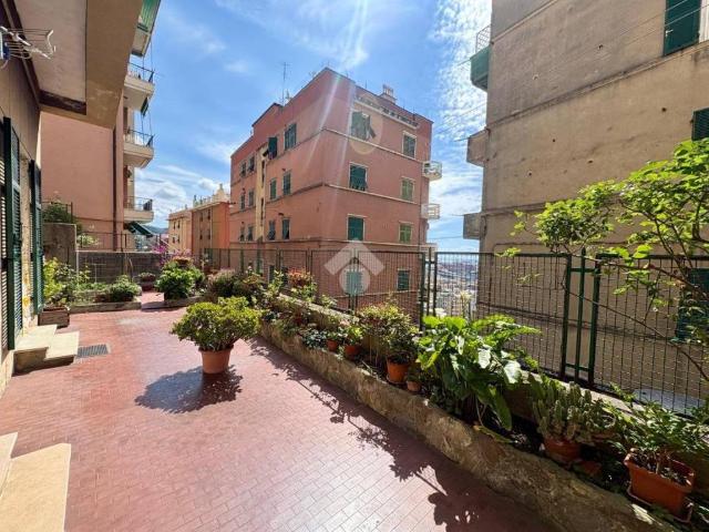 Appartamento in vendita a Genova GE