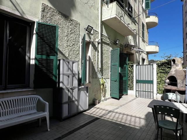 Appartamento in vendita a Genova GE