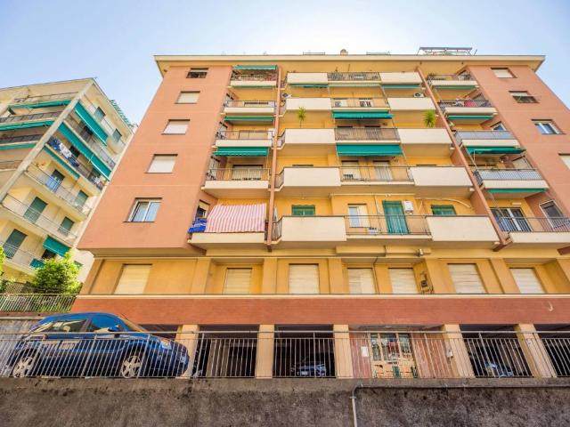 Appartamento in vendita a Genova GE