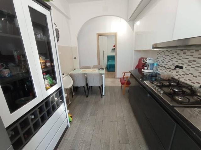 Appartamento in vendita a Genova GE