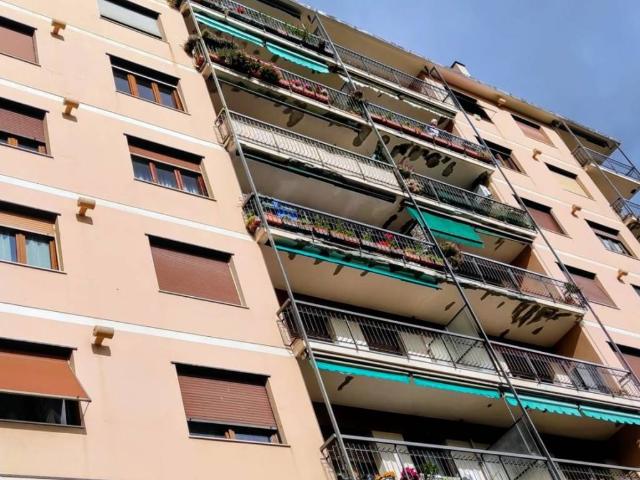 Appartamento in vendita a Genova GE