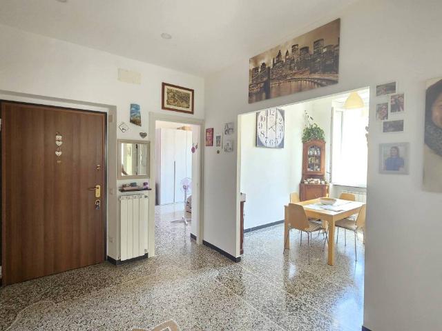 Appartamento in vendita a Genova GE