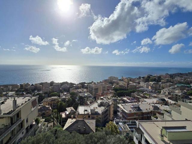 Appartamento in vendita a Genova GE