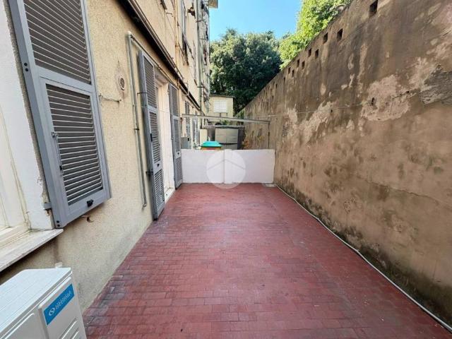 Appartamento in vendita a Genova GE