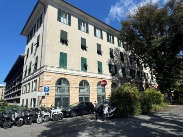 Appartamento in vendita a Genova GE