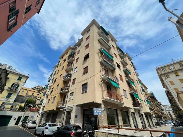 Appartamento in vendita a Genova GE