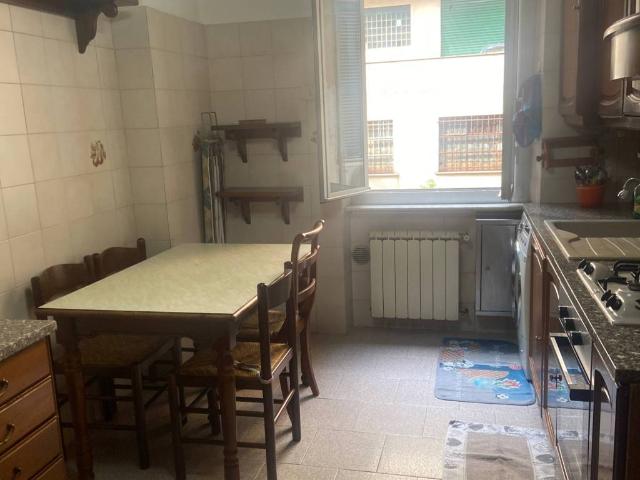 Appartamento in vendita a Genova GE