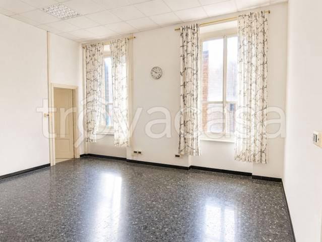 Appartamento in vendita a Genova piazza Renato Negri, Molo