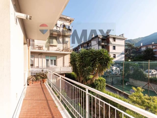 Appartamento in vendita a Genova viale Quartara, 32A, Quarto
