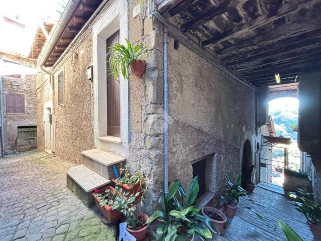 Appartamento in vendita a Genazzano RM