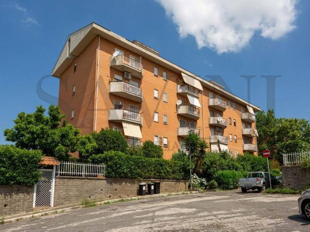 Appartamento in vendita a Genzano di Roma RM