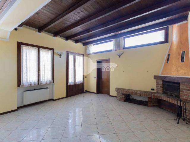 Appartamento in vendita a Ghedi BS