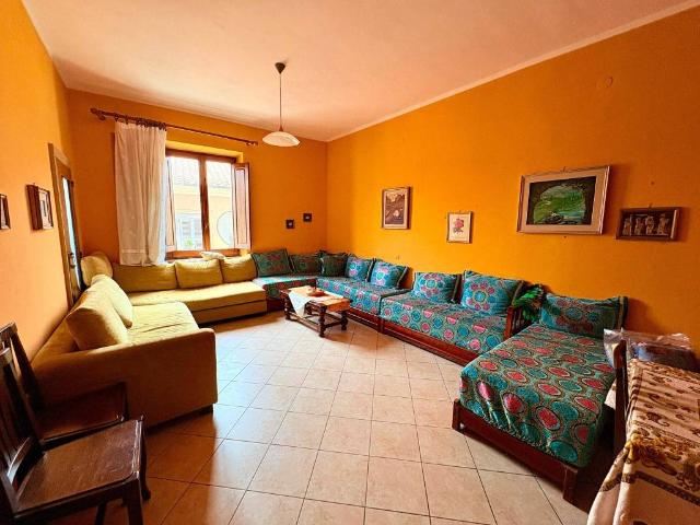 Appartamento in vendita a Ghilarza OR