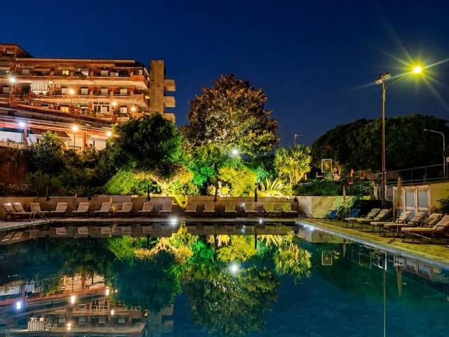 Appartamento in vendita a Giardini Naxos ME