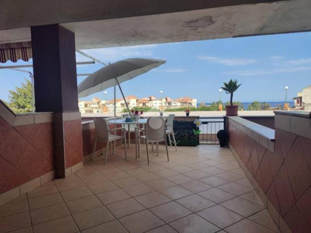Appartamento in vendita a Giardini Naxos