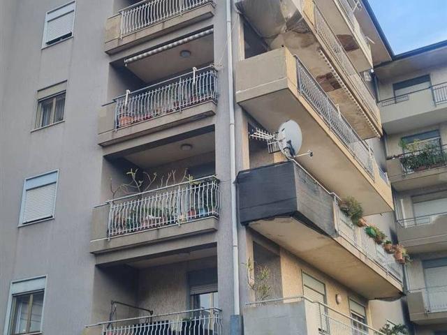 Appartamento in vendita a Giarre