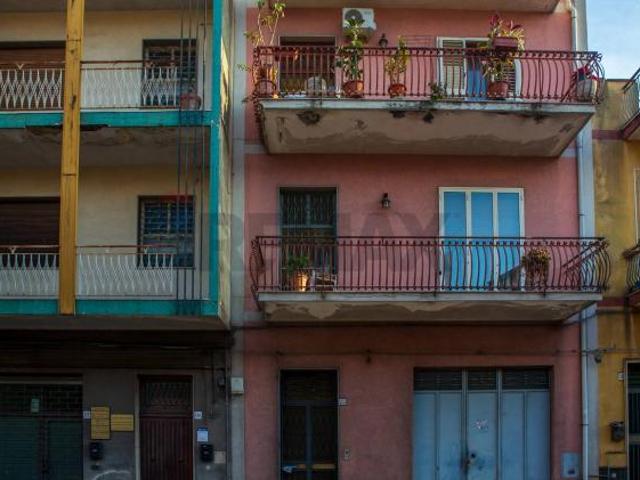 Appartamento in vendita a Giarre