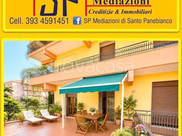 Appartamento in vendita a Giarre via Pietro Metastasio