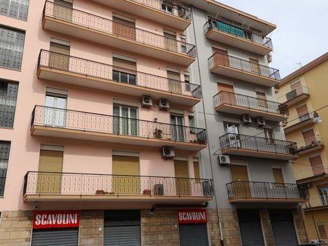 Appartamento in vendita a Giarre CT