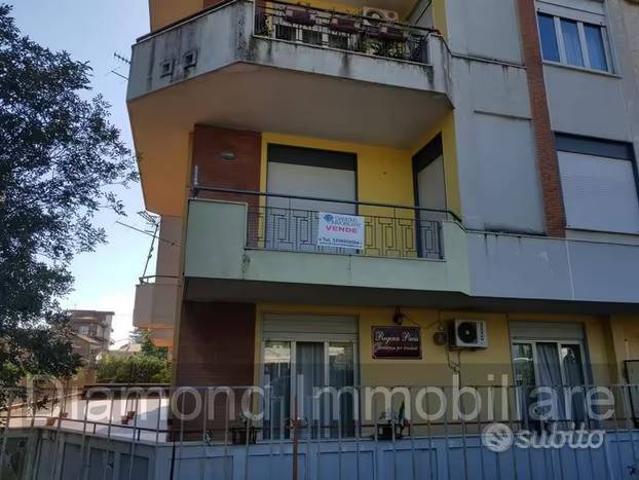 Appartamento in vendita a Giarre CT