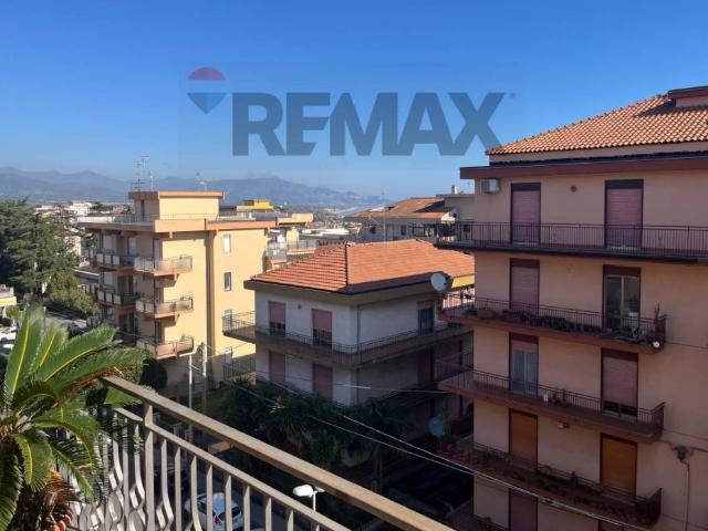 Appartamento in vendita a Giarre CT