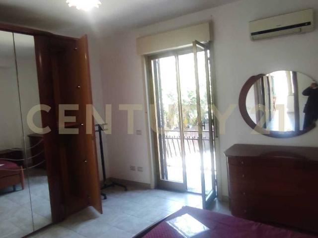 Appartamento in vendita a Giarre CT
