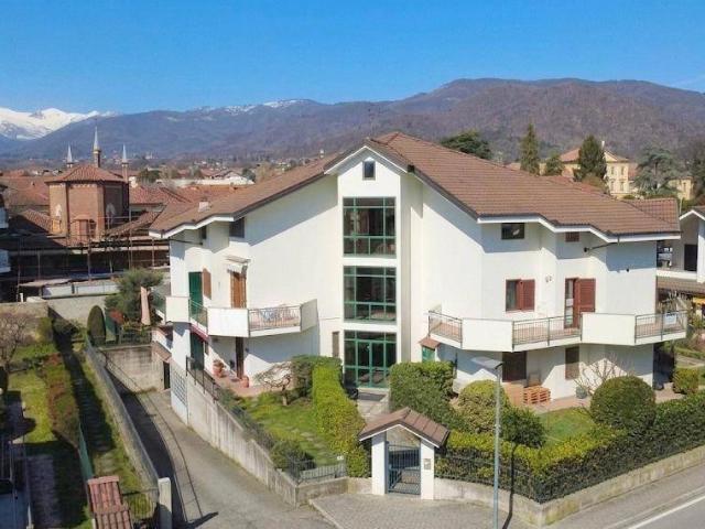 Appartamento in vendita a Giaveno TO