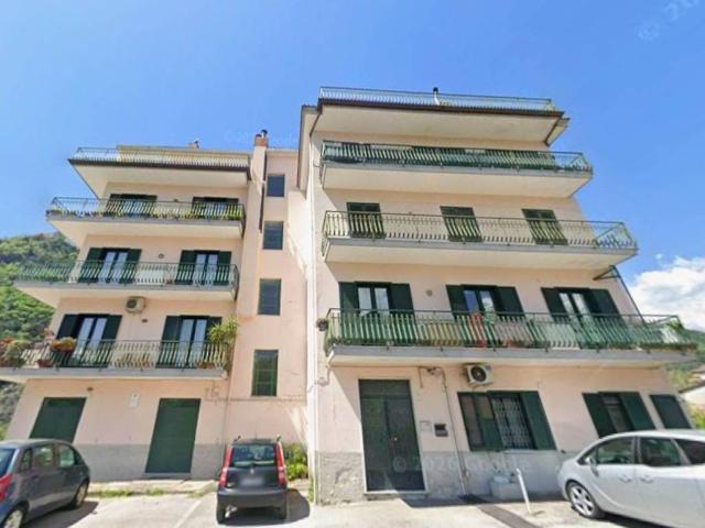 Appartamento in vendita a Giffoni Valle Piana SA