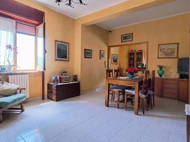 Appartamento in vendita a Giffoni Valle Piana SA