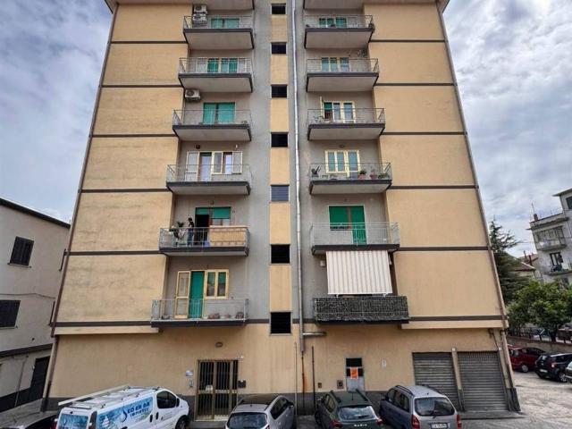 Appartamento in vendita a Giffoni Valle Piana SA