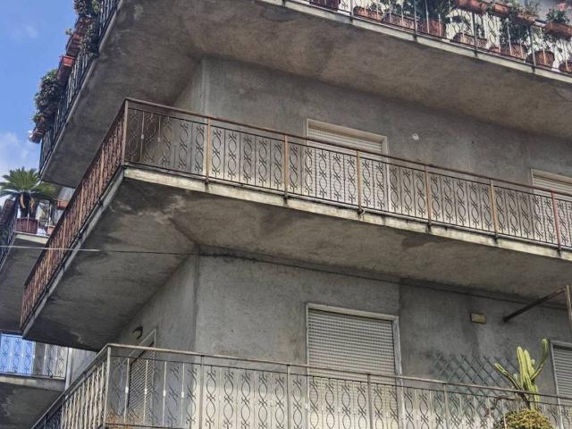 Appartamento in vendita a Gioiosa Ionica RC