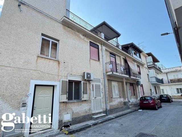 Appartamento in vendita a Gioiosa Marea