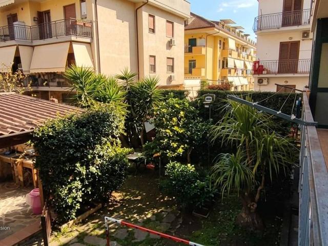 Appartamento in vendita a Giugliano In Campania