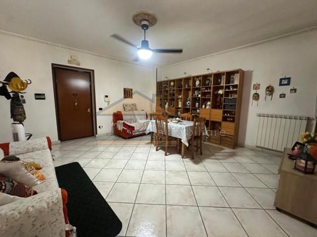 Appartamento in vendita a Giugliano In Campania
